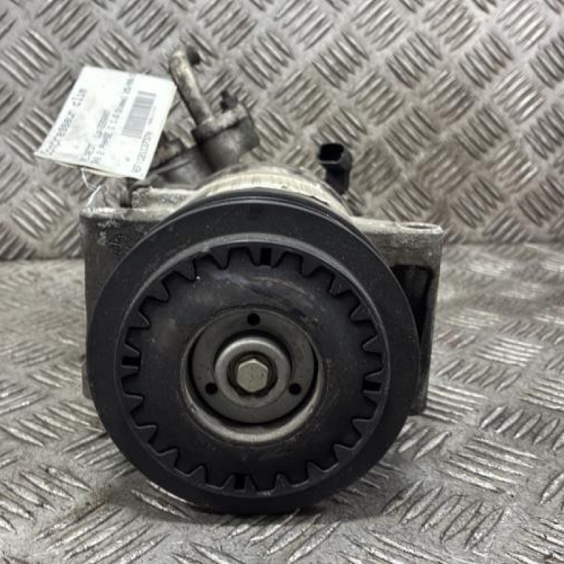 Compresseur clim PEUGEOT 308 2 Photo n°1