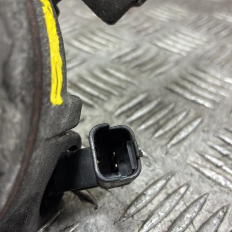 Compresseur clim PEUGEOT 308 2 Photo n°7