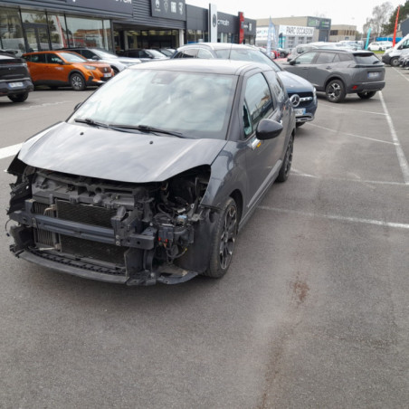 DS DS3 PHASE 2 1.6 BLUE HDI - 8V TURBO Photo n°1