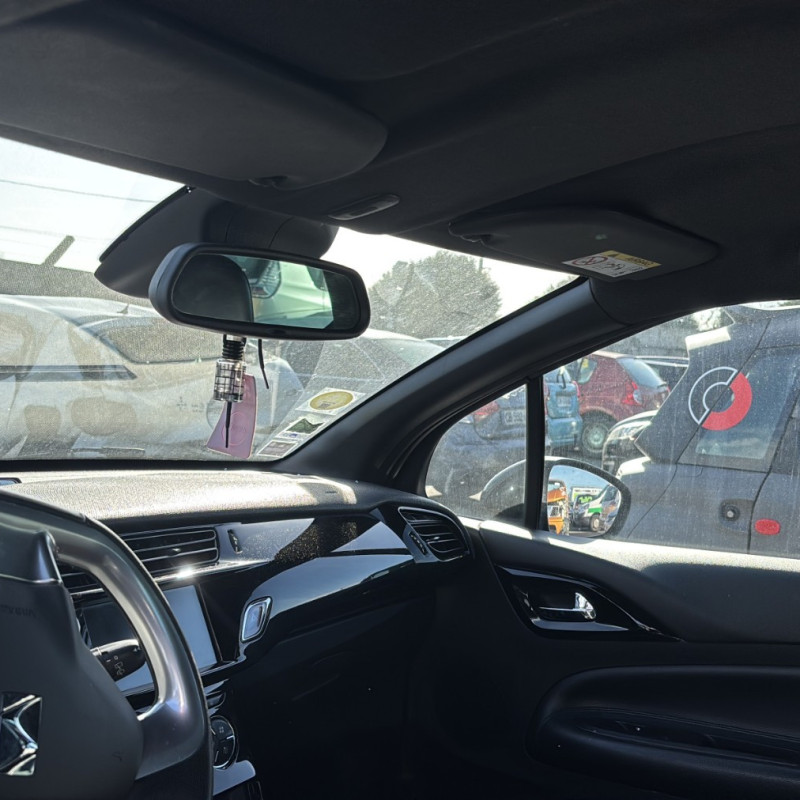 DS DS3 PHASE 2 1.6 BLUE HDI - 8V TURBO Photo n°25