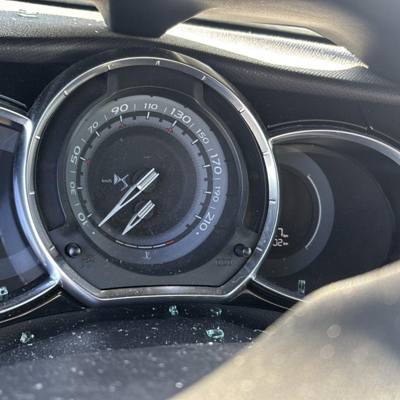 DS DS3 PHASE 2 1.6 BLUE HDI - 8V TURBO Photo n°28