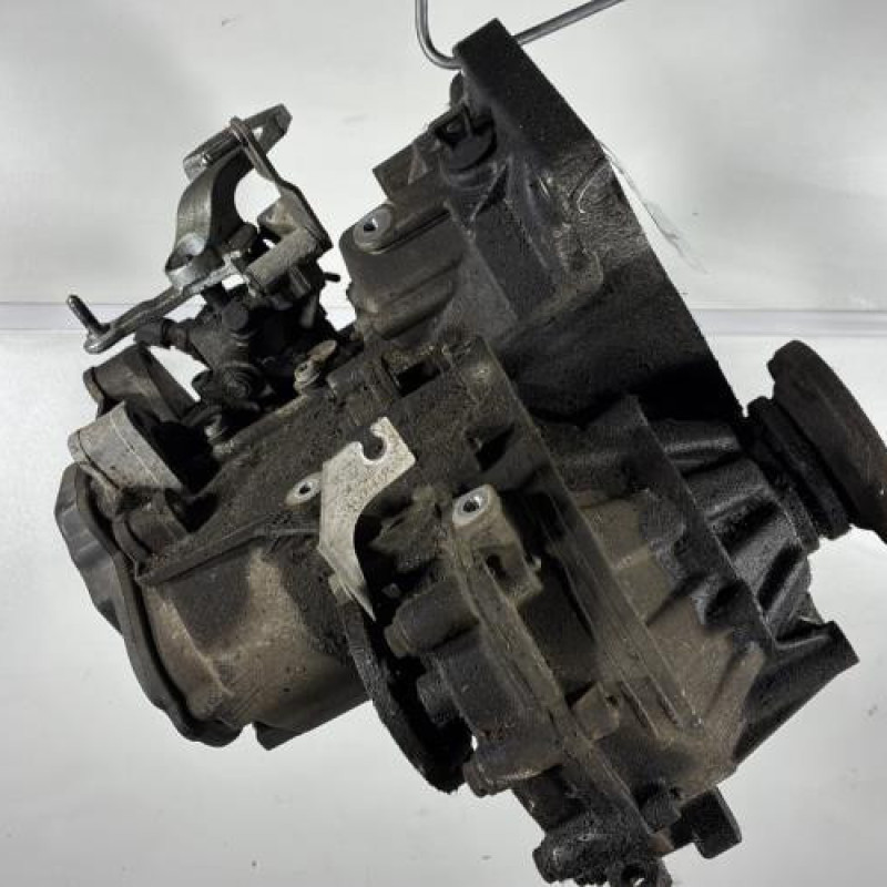 Boite de vitesses VOLKSWAGEN JETTA 3 Photo n°4