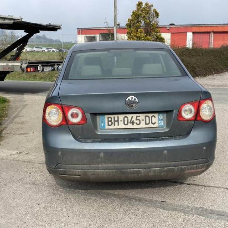 Boite de vitesses VOLKSWAGEN JETTA 3 Photo n°9