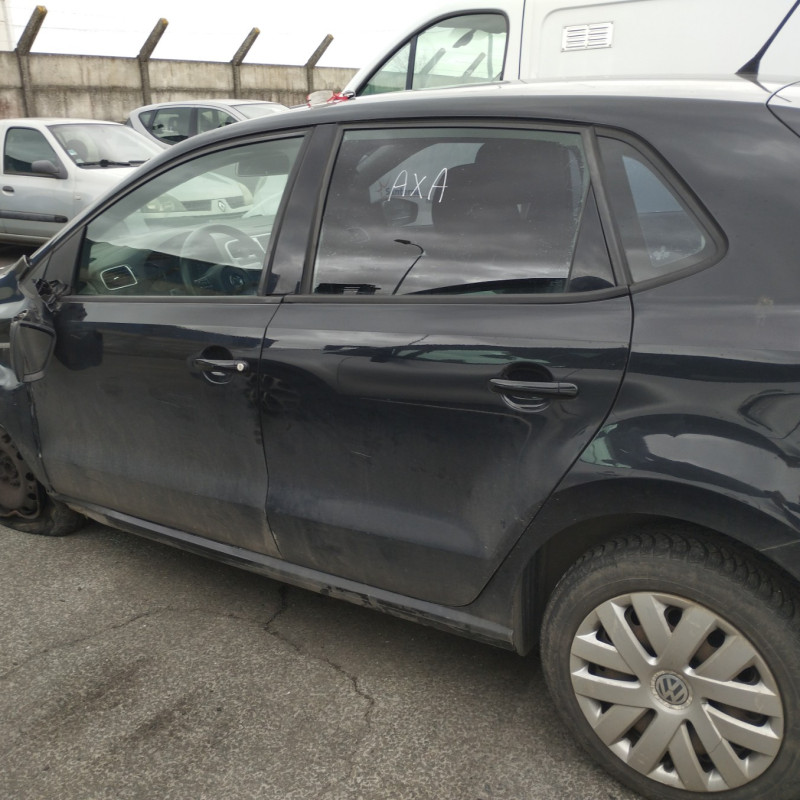 VOLKSWAGEN POLO 5 PHASE 1 1.2 TDI - 12V TURBO Photo n°6