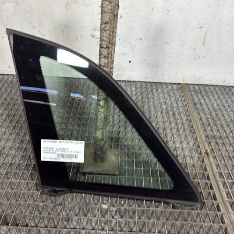 Custode arriere gauche MERCEDES CLASSE B 245 Photo n°1