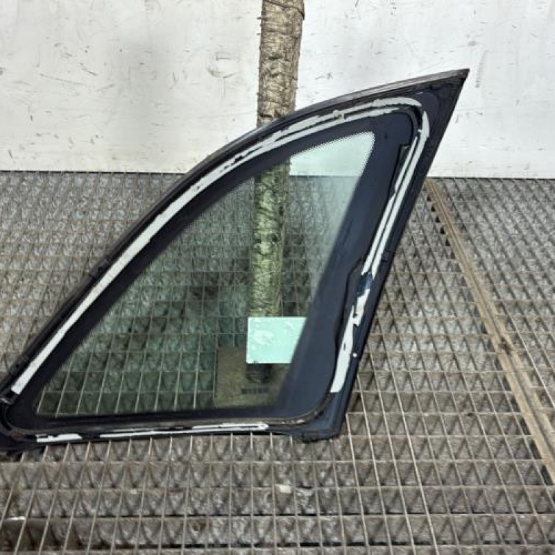 Custode arriere gauche MERCEDES CLASSE B 245 Photo n°4