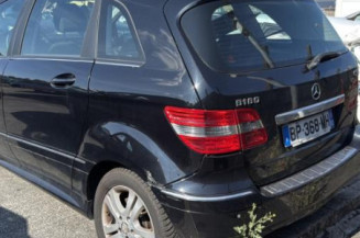 Custode arriere gauche MERCEDES CLASSE B 245