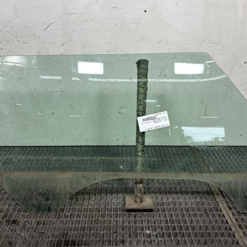 Vitre avant droit MINI MINI 2 R56 Photo n°1