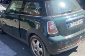 Vitre avant droit MINI MINI 2 R56