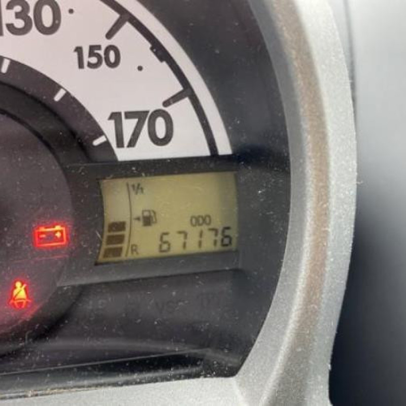 Moteur TOYOTA AYGO 1 Photo n°13