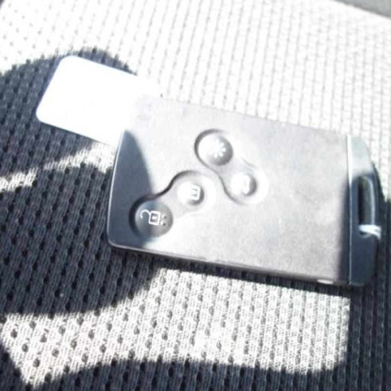 Aile avant gauche RENAULT MEGANE 3 Photo n°5