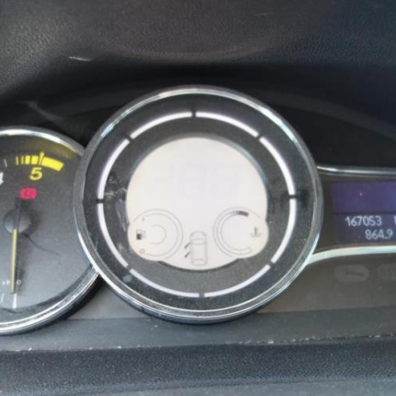 Aile avant gauche RENAULT MEGANE 3 Photo n°7