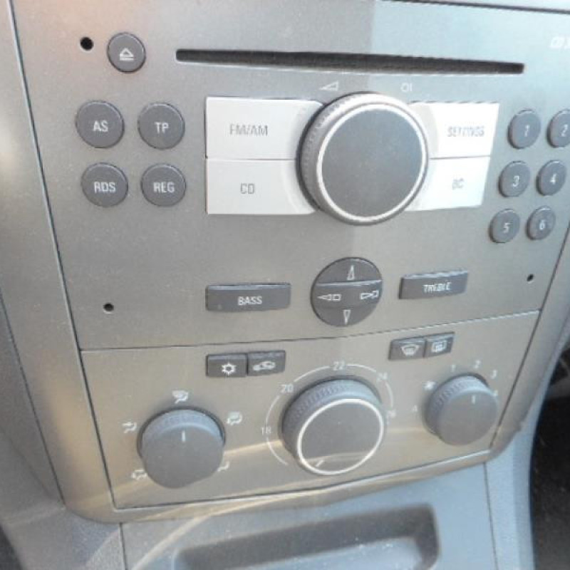 Porte avant gauche OPEL ZAFIRA B Photo n°11