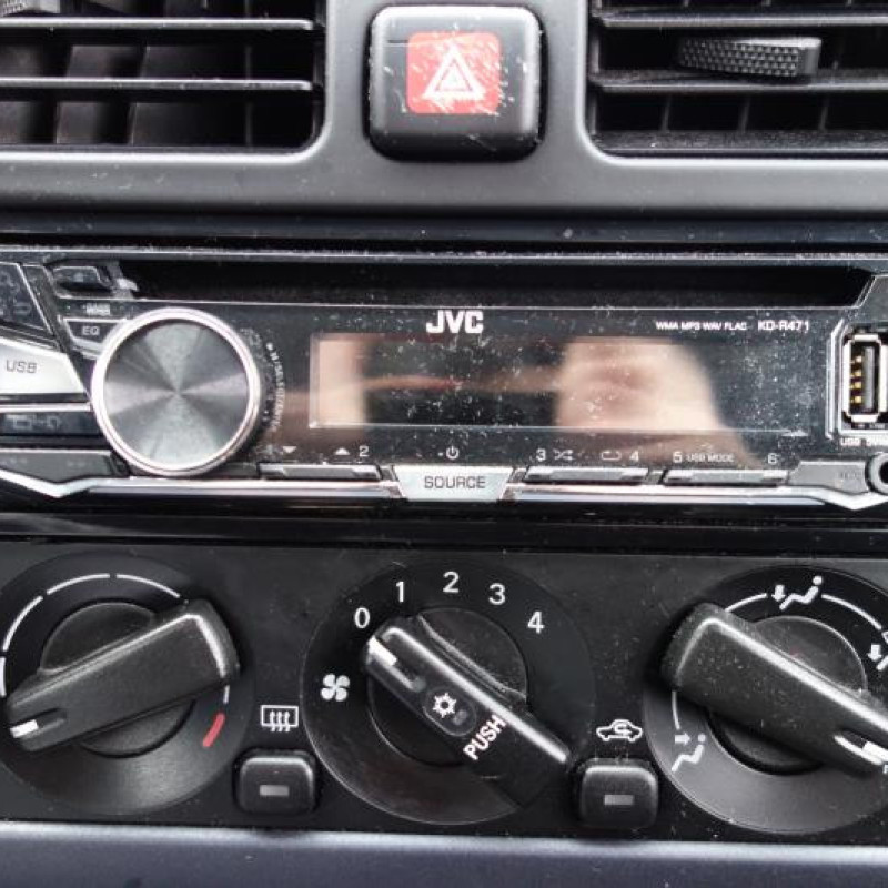 Porte arriere gauche MITSUBISHI CARISMA Photo n°8