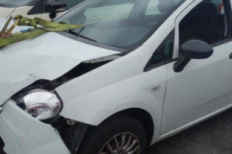 Porte avant droit FIAT GRANDE PUNTO
