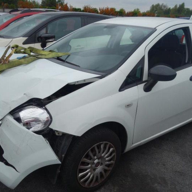 Porte avant droit FIAT GRANDE PUNTO Photo n°3