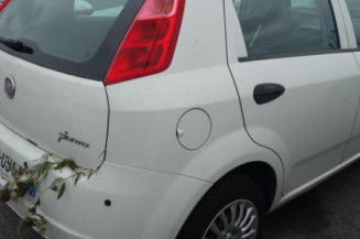 Porte avant droit FIAT GRANDE PUNTO