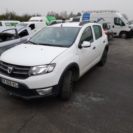 DACIA SANDERO 2 PHASE 1 0.9i - 12V TURBO TCE 90 Photo n°1