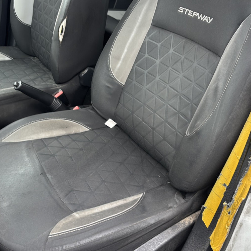 DACIA SANDERO 2 PHASE 1 0.9i - 12V TURBO TCE 90 Photo n°15