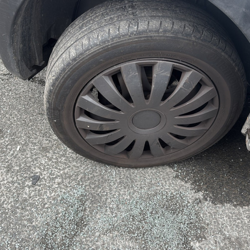 DACIA SANDERO 2 PHASE 1 0.9i - 12V TURBO TCE 90 Photo n°23