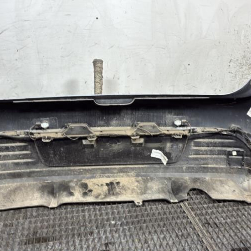 Pare choc arriere RENAULT MEGANE 3 Photo n°5