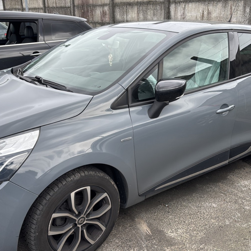 RENAULT CLIO 4 PHASE 2 0.9i - 12V TURBO TCE 90 Photo n°8