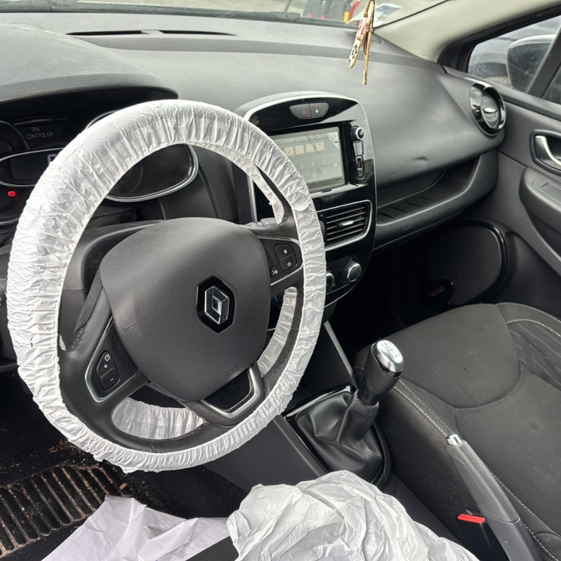 RENAULT CLIO 4 PHASE 2 0.9i - 12V TURBO TCE 90 Photo n°12