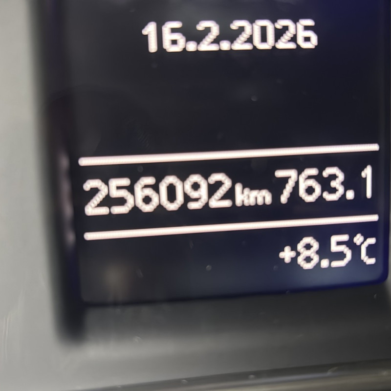 AUDI A1 1 SPORTBACK PHASE 1 1.6 TDI - 16V TURBO Photo n°22