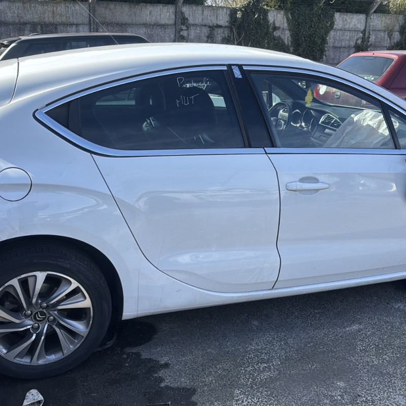 CITROEN DS4 PHASE 1 1.6 HDI - 8V TURBO Photo n°6