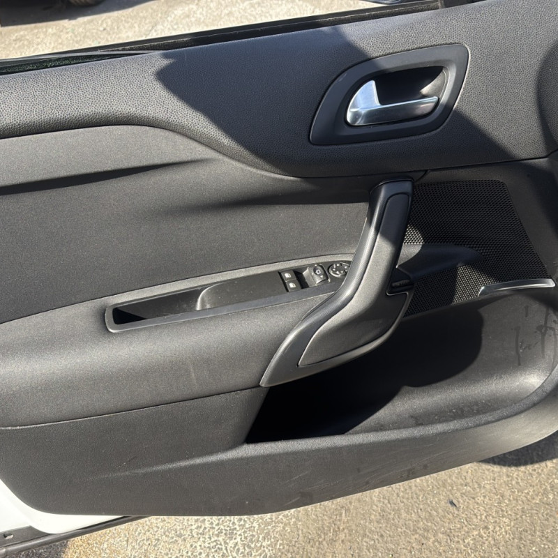 CITROEN DS4 PHASE 1 1.6 HDI - 8V TURBO Photo n°9