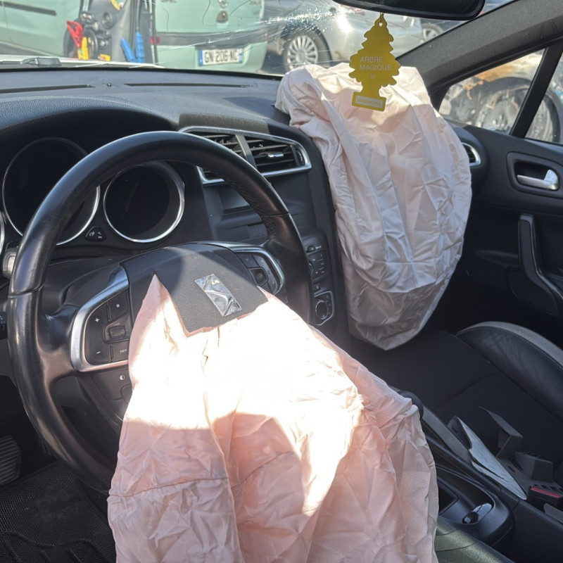 CITROEN DS4 PHASE 1 1.6 HDI - 8V TURBO Photo n°12