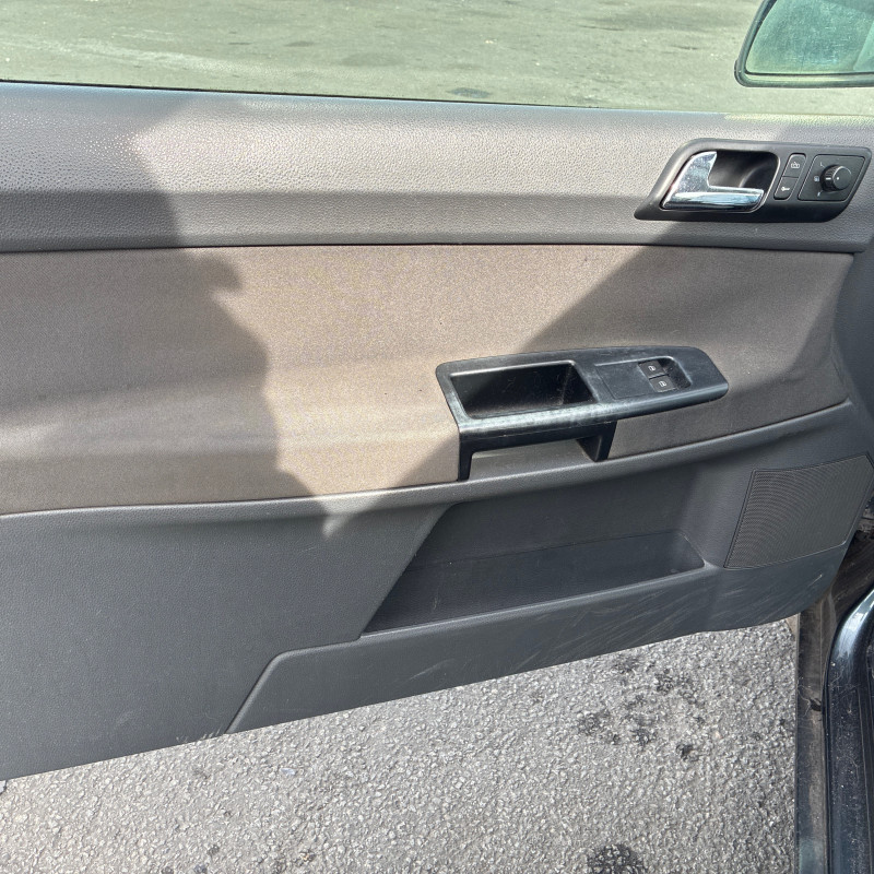 VOLKSWAGEN POLO 4 PHASE 1 1.2i - 12V Photo n°10