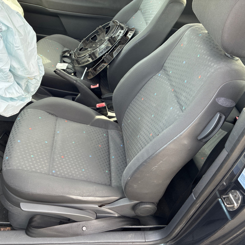 VOLKSWAGEN POLO 4 PHASE 1 1.2i - 12V Photo n°12