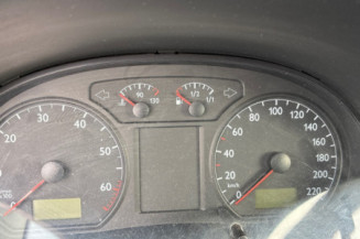 VOLKSWAGEN POLO 4 PHASE 1 1.2i - 12V