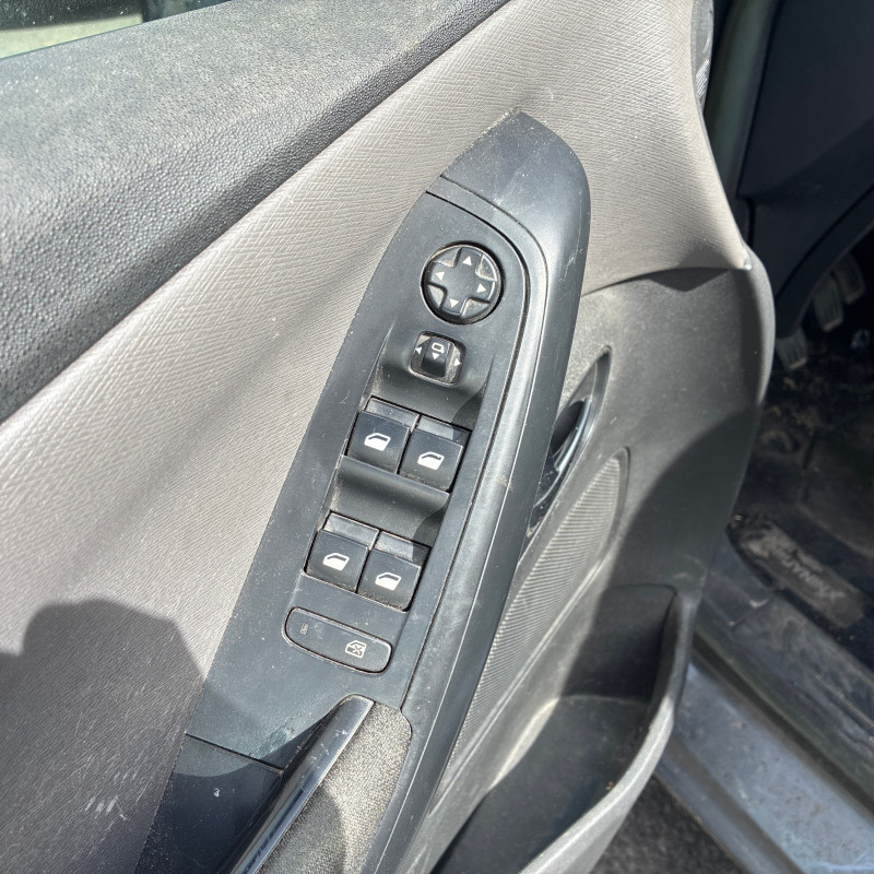 CITROEN C4 GRAND PICASSO 2 PHASE 1 1.6 HDI - 8V TURBO Photo n°10