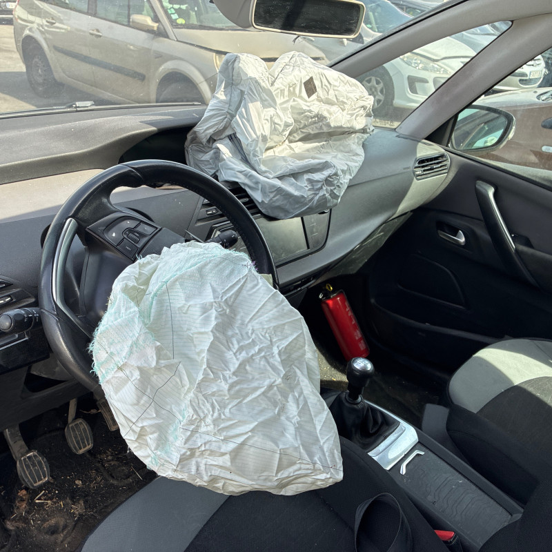 CITROEN C4 GRAND PICASSO 2 PHASE 1 1.6 HDI - 8V TURBO Photo n°12