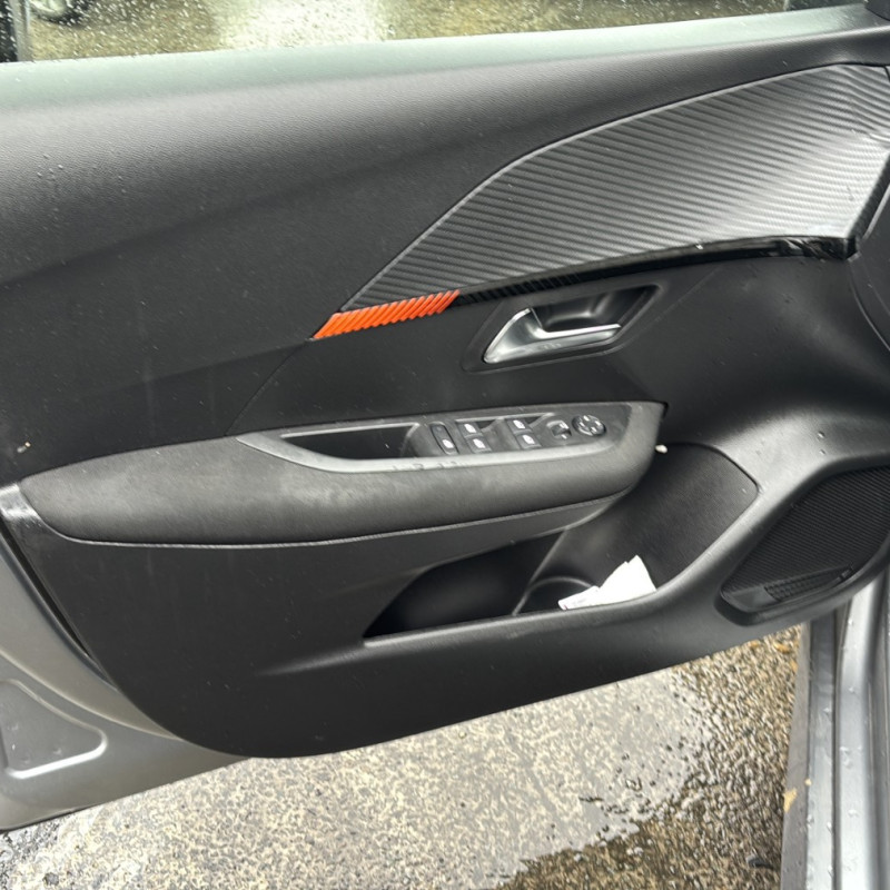 PEUGEOT 208 2 PHASE 1 1.2 VTI - 12V Photo n°9