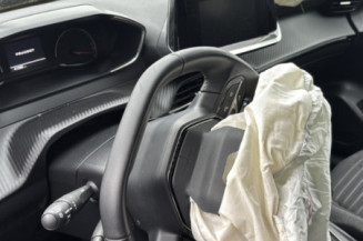 PEUGEOT 208 2 PHASE 1 1.2 VTI - 12V