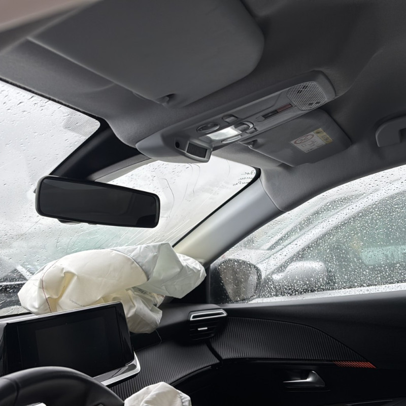 PEUGEOT 208 2 PHASE 1 1.2 VTI - 12V Photo n°12