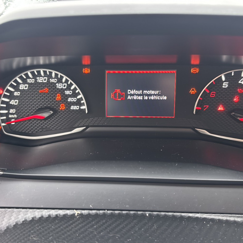 PEUGEOT 208 2 PHASE 1 1.2 VTI - 12V Photo n°16