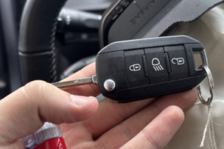 PEUGEOT 208 2 PHASE 1 1.2 VTI - 12V