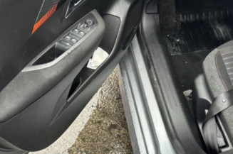 PEUGEOT 208 2 PHASE 1 1.2 VTI - 12V