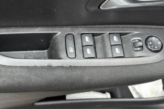 PEUGEOT 208 2 PHASE 1 1.2 VTI - 12V