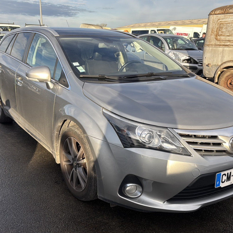 TOYOTA AVENSIS 3 PHASE 2 BREAK 2.0 D4D - 16V TURBO Photo n°3
