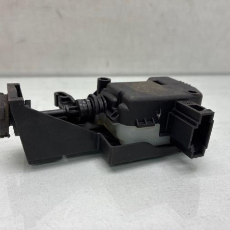 Actionneur verrou trappe d'essence MERCEDES CLASSE E 207