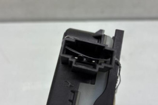 Actionneur verrou trappe d'essence MERCEDES CLASSE E 207