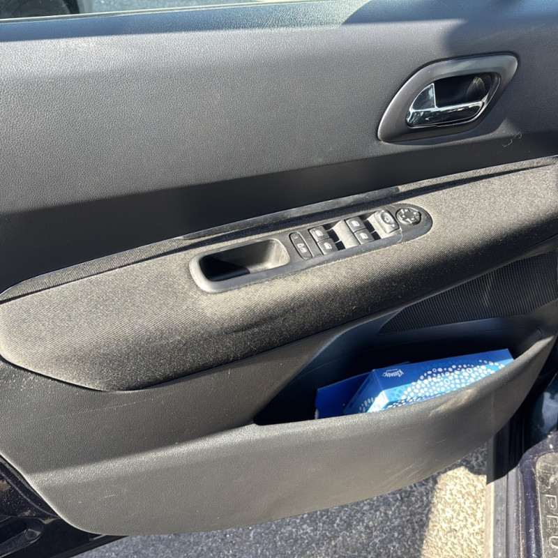 PEUGEOT 3008 1 PHASE 2 2.0 HDI - 16V TURBO Photo n°9