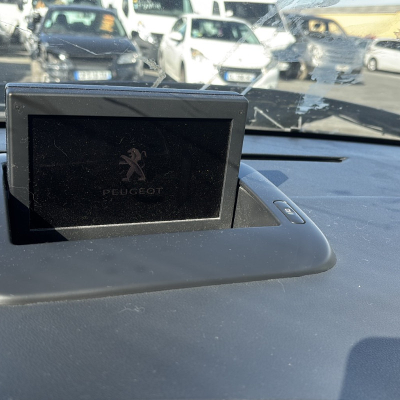 PEUGEOT 3008 1 PHASE 2 2.0 HDI - 16V TURBO Photo n°17