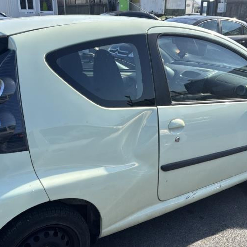 Bras essuie glace arriere CITROEN C1 1 Photo n°6