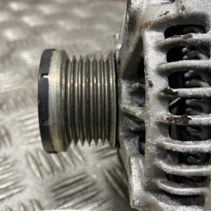 Alternateur FORD FIESTA 7 Photo n°2